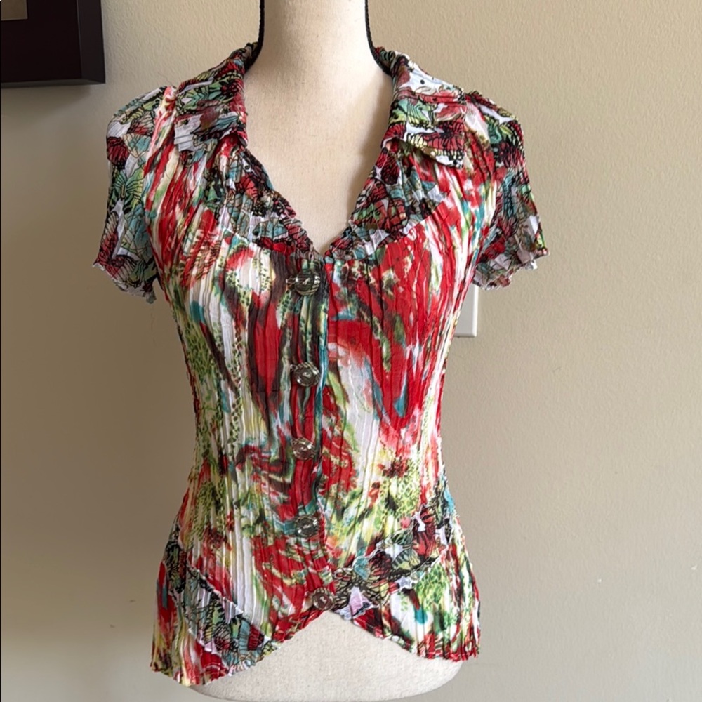 Alberto Makali Red and Green Artistic Blouse